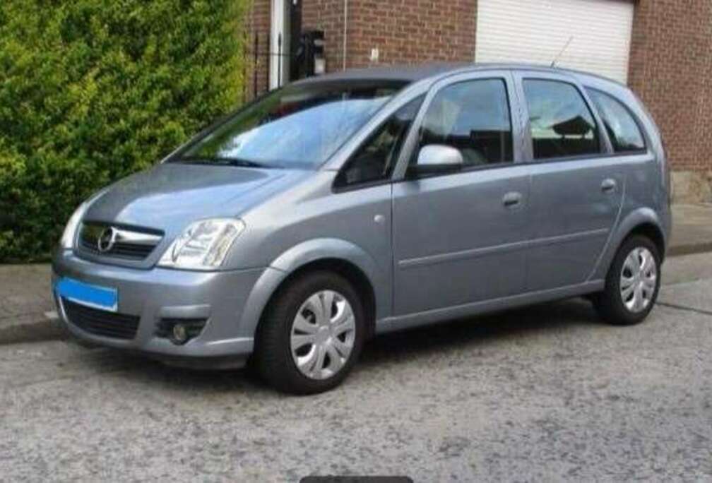 Opel 1.4i Essentia