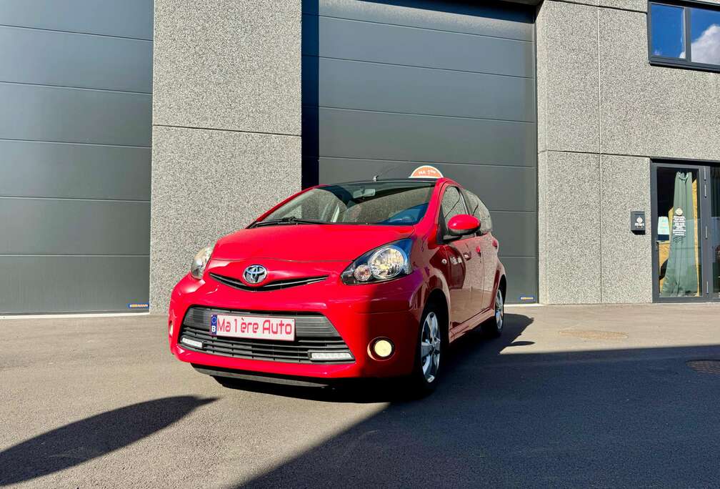 Toyota Aygo 1.0i Color Edition