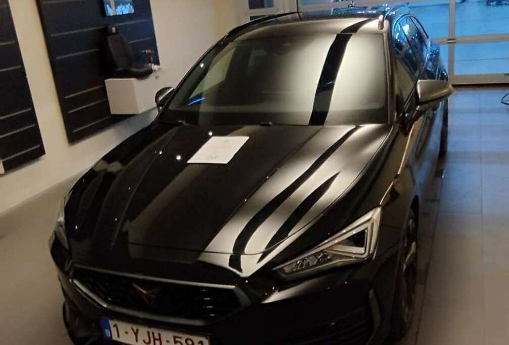 Sportstourer 1.4 e-Hybrid 204pk