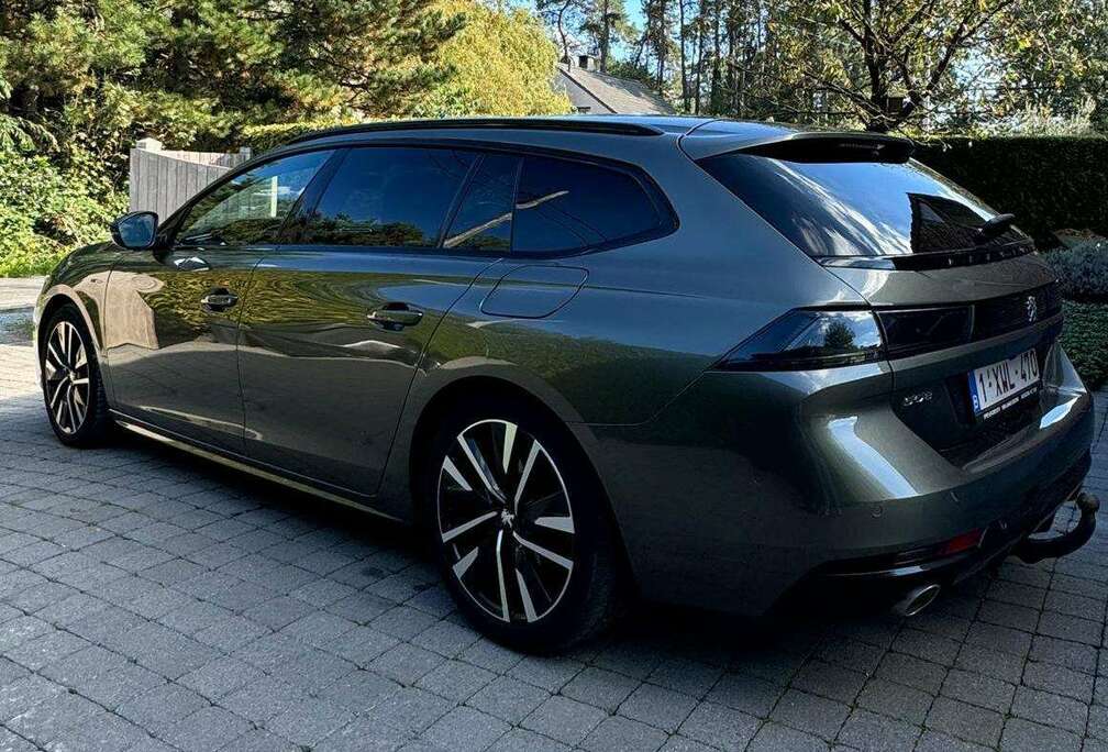 Peugeot 508+SW+Hybrid+225+e-EAT8+GT