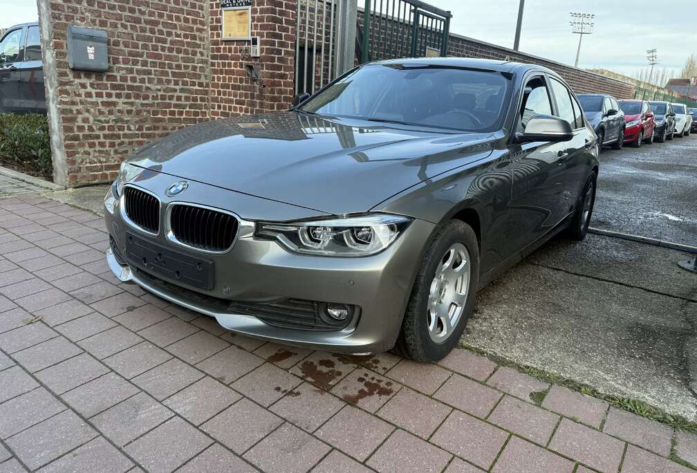 BMW 318d Aut. Blue Performance Sport Line