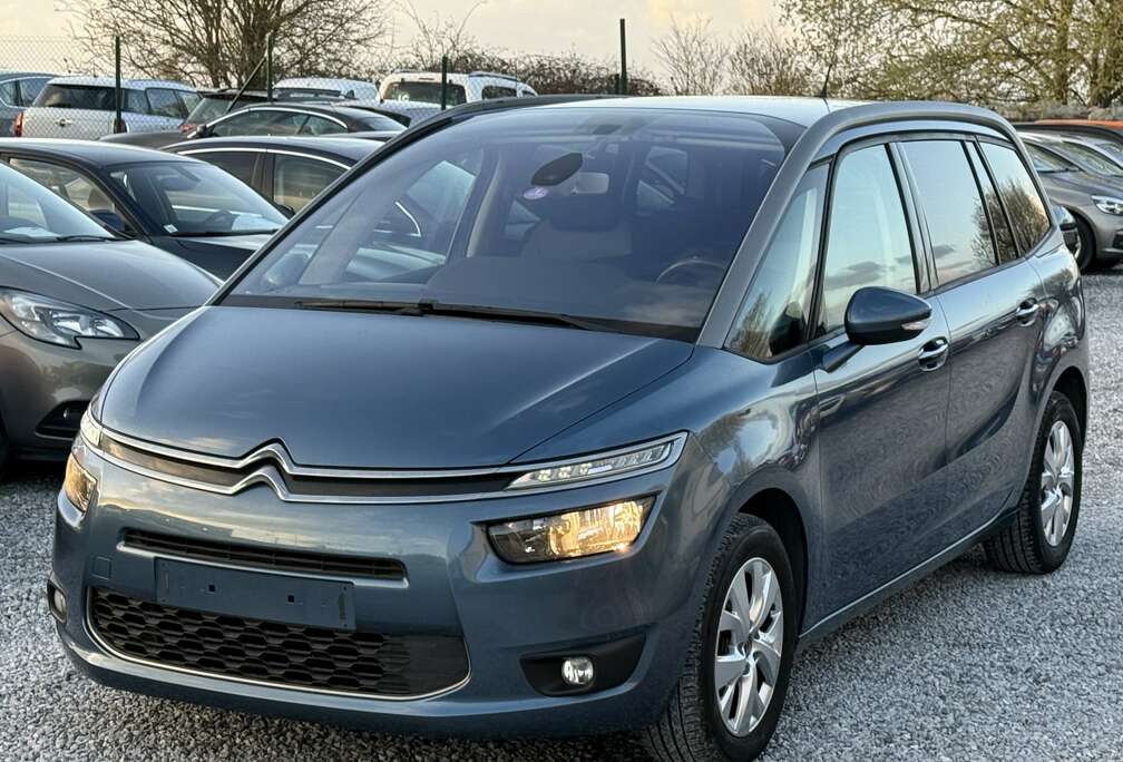 Citroen C4 Picasso 1.2 - Euro 6b - Essence - 7 PLCS