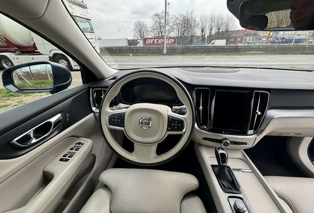 Volvo D3 Momentum Pro