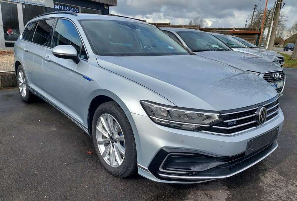 Volkswagen Passat GTE -Navi - Digitaal dashbord - model 2023