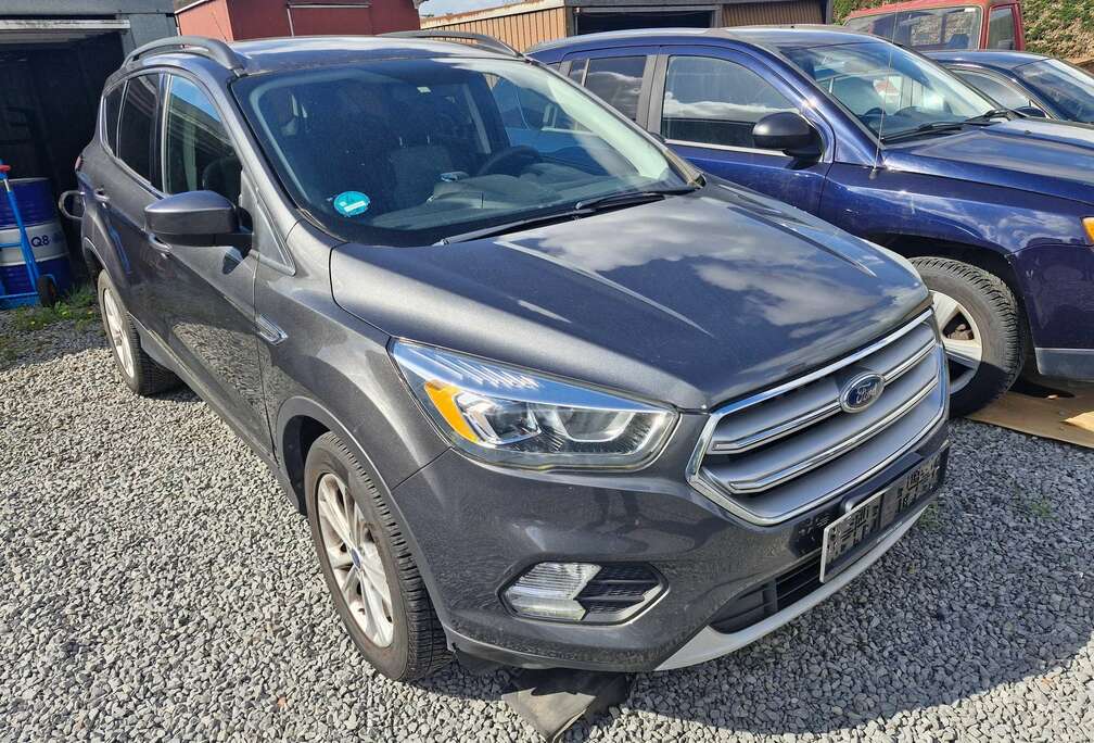 Ford Kuga 1.5 EcoBoost AWD Titanium