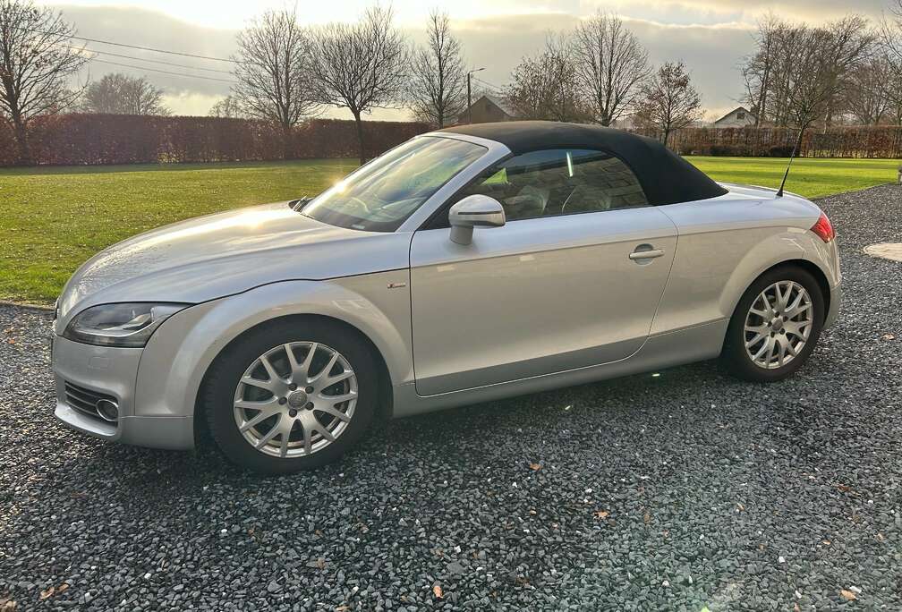 Audi TT Roadster  2.0 TFSI S line