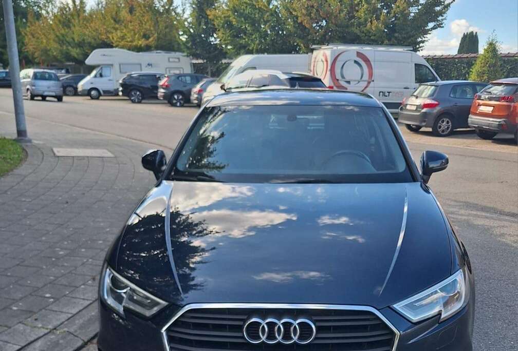 Audi Sportback 1.6TDI Design Edition S tronic 85kW