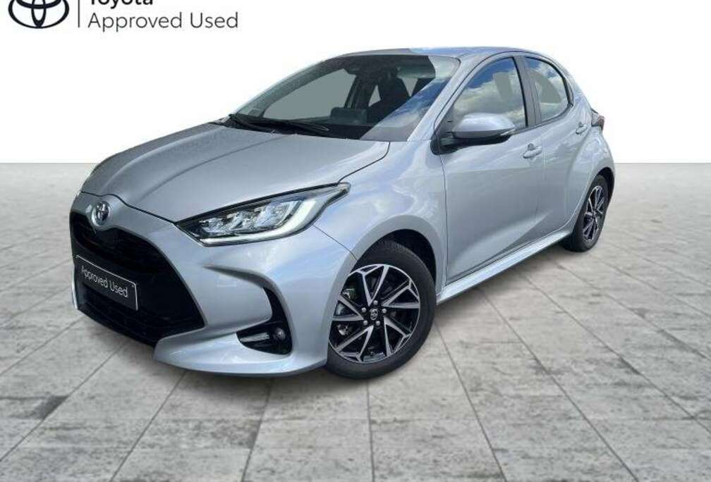 Toyota 1.5 Hybride Iconic + Navi