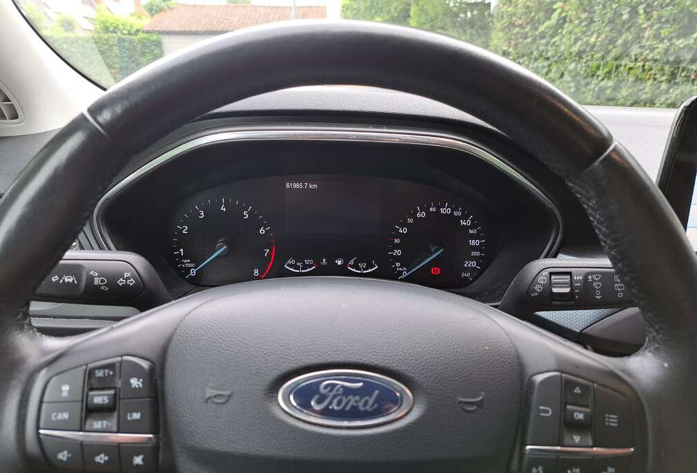 Ford Focus Turnier 1.0 EcoBoost ACTIVE