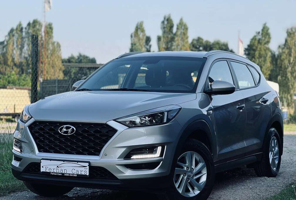 Hyundai 1.6 GDi * Facelift * LED * CarPlay * Camera *