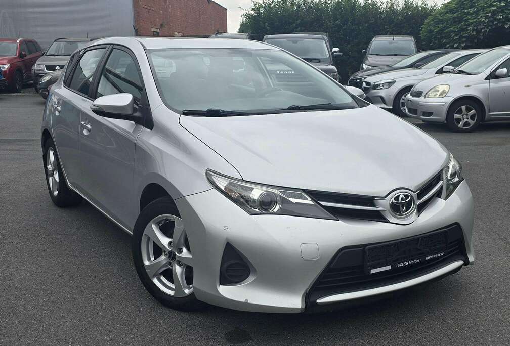 Toyota Auris 1.6 Travel only Afrika