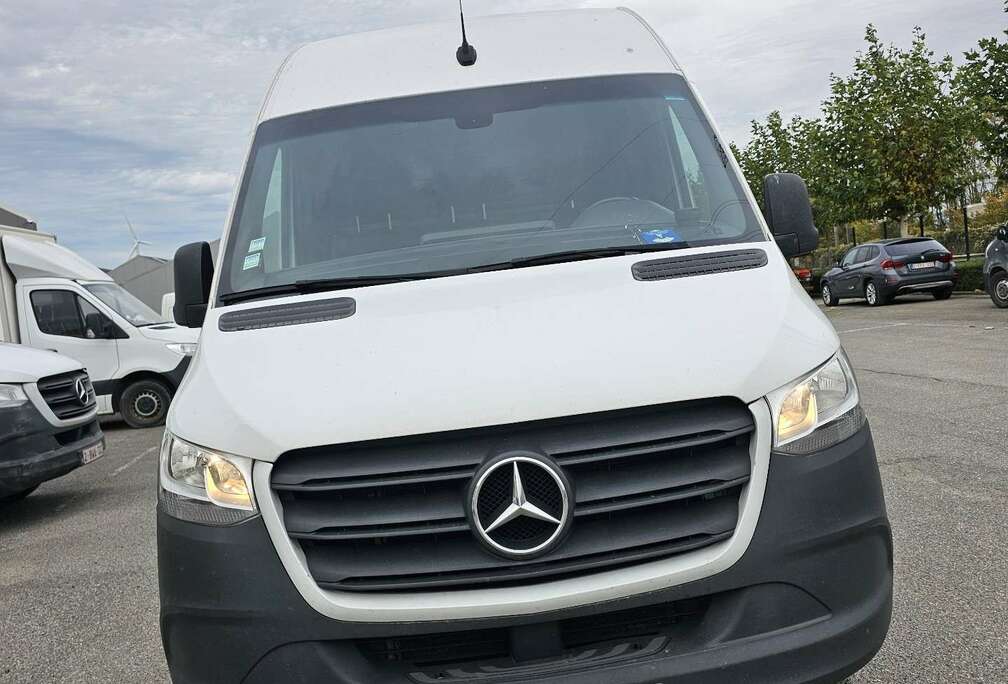 Mercedes-Benz 315 CDI Kompakt VA 9G-TRONIC