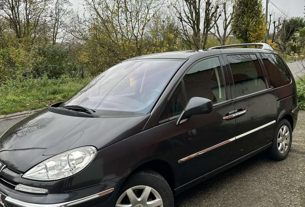 Peugeot 2.0 HDi 136ch FAP Série Spéciale Family