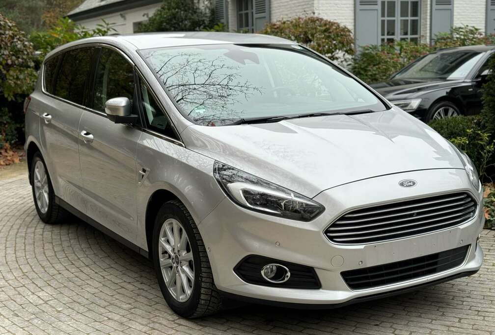 Ford 2.0 TDCi Aut. Titanium 7 PL/ Navi/ Leder/ Xenon