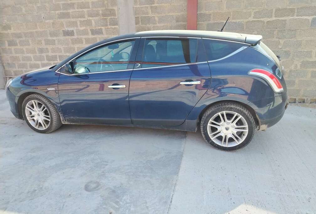 Lancia 1.6 Multijet contrôle technique OK cuir clim
