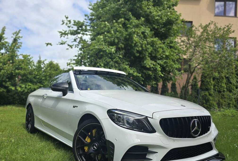 Mercedes-Benz Cabrio 4Matic 9G-TRONIC