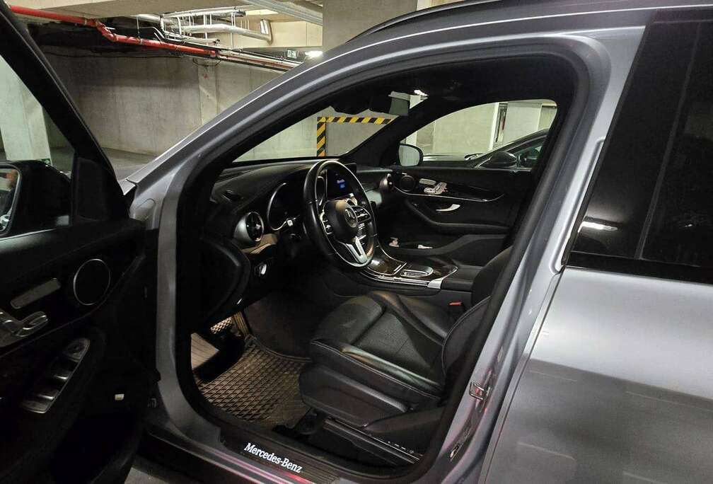 Mercedes-Benz GLC 300 de 4-Matic PHEV Business Solution