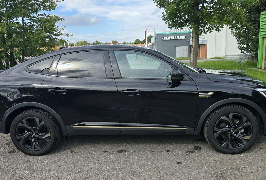 Renault E-Tech engineered hybrid 145