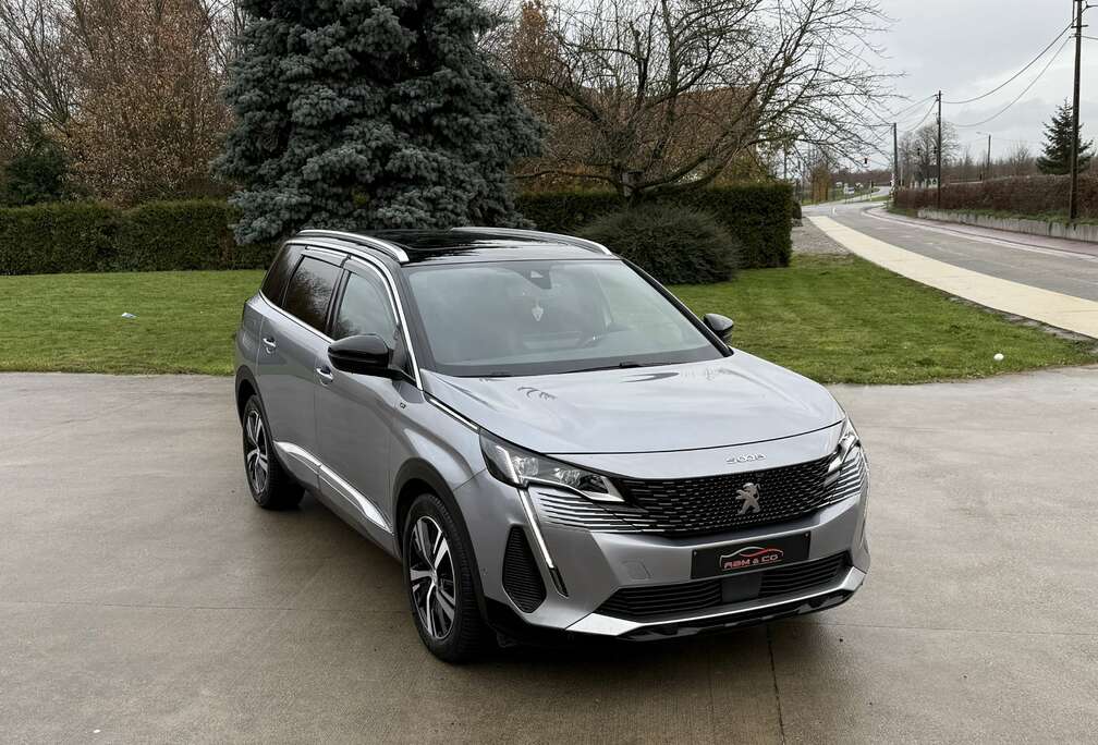 Peugeot GT Line 7pl *Toit Pano - Carplay - Cam* GAR 12M