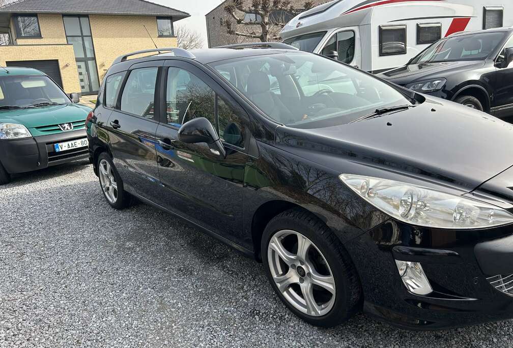 Peugeot SW 1.6i Premium