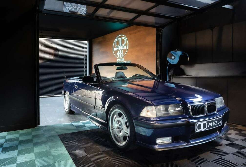 BMW 318i
