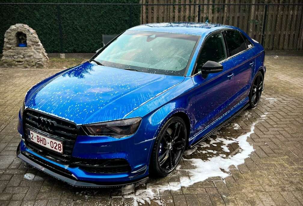 Audi AUDI S3 SEDAN