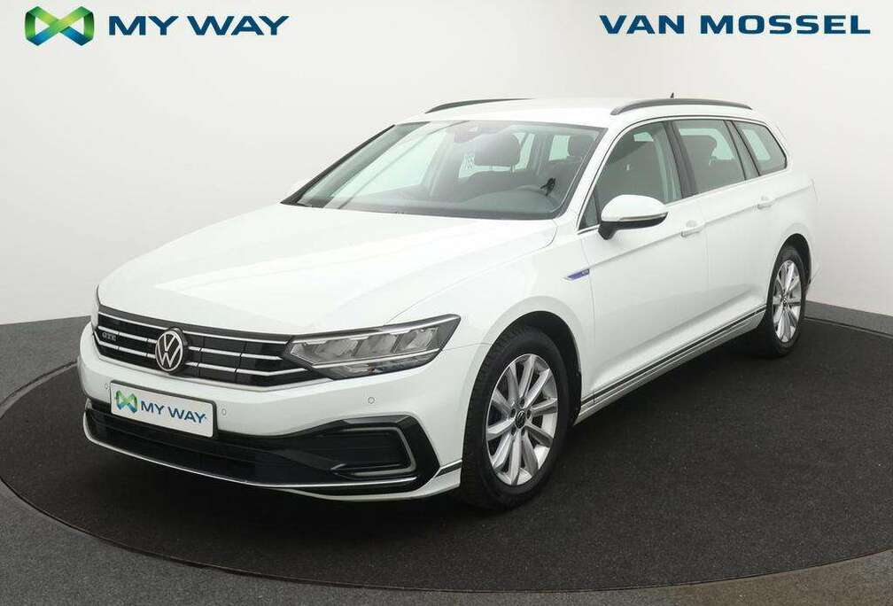 Volkswagen Passat GTE 1.4TSIe PHEV DSG 218PK *NAVI*ADAPTIVE C