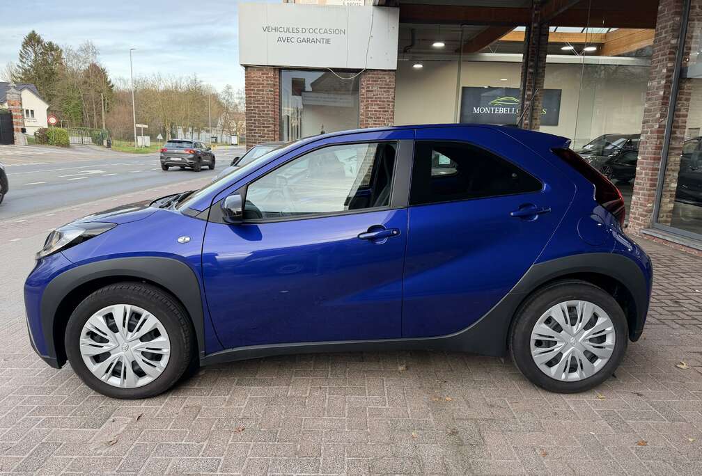 Toyota X 1.0i VVT-i play CVT***9 ANS DE GARANTIE***