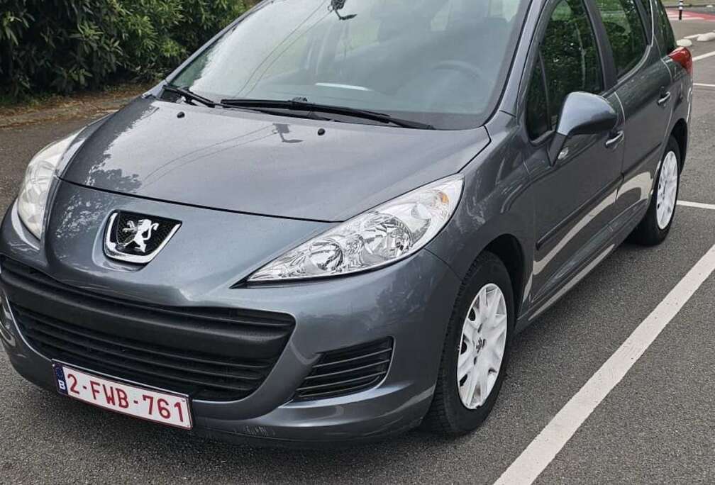 Peugeot SW 1.4i Urban