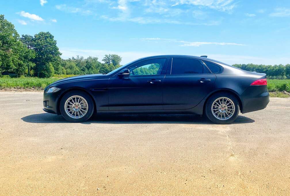 Jaguar 2.0 D E-Performance R-Sport