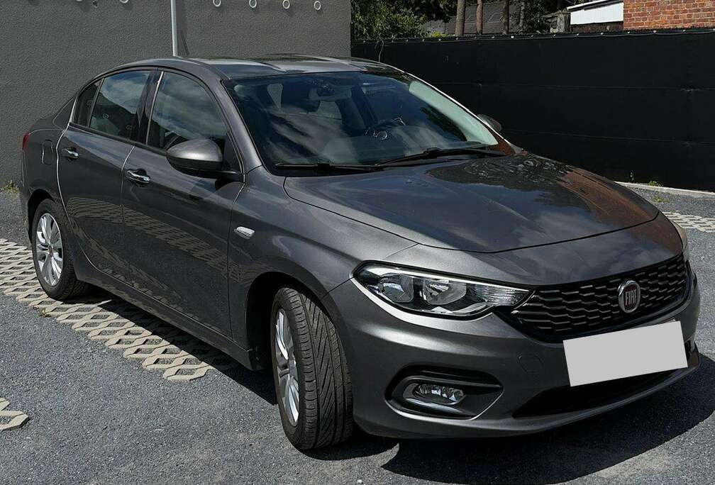 Fiat 1.4 Lounge (95pk)