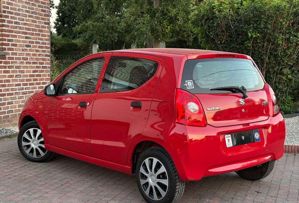 Suzuki 1.0i 1er-main* 5 portes
