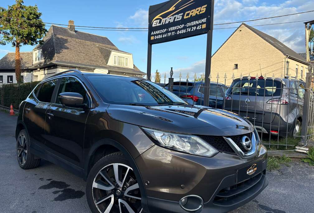 Nissan 1.5 dCi // LED // Cuir // Caméra 360° // Toit panoramique // Climatisation Automatique // Sièges chauffant - Électrique