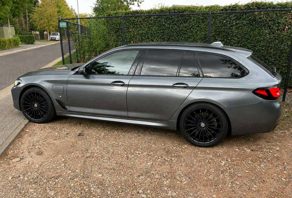 BMW e M-Sport HUD PANO LASER Leder Trekhaak Memory HiFi WiFi Hybride