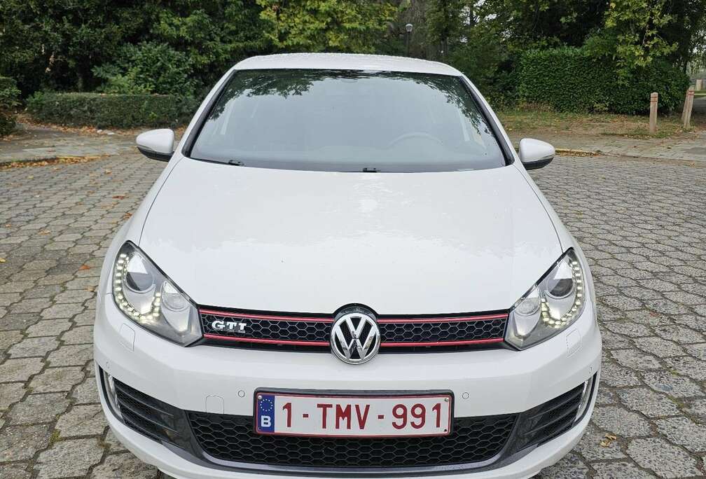 Volkswagen golf 6 gti / 2.0 tsi / volledig dealeronderhouden