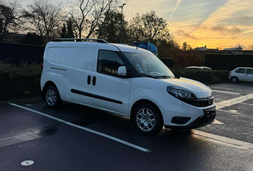 Fiat Doblo Cargo Natural Power
