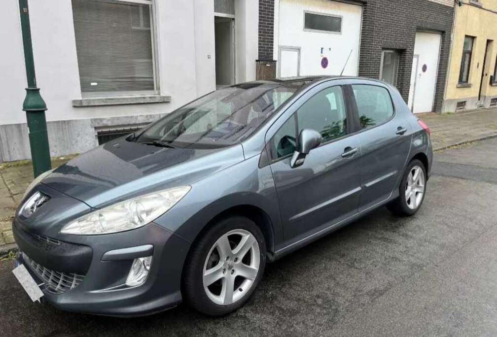 Peugeot 1.6i Premium Pack