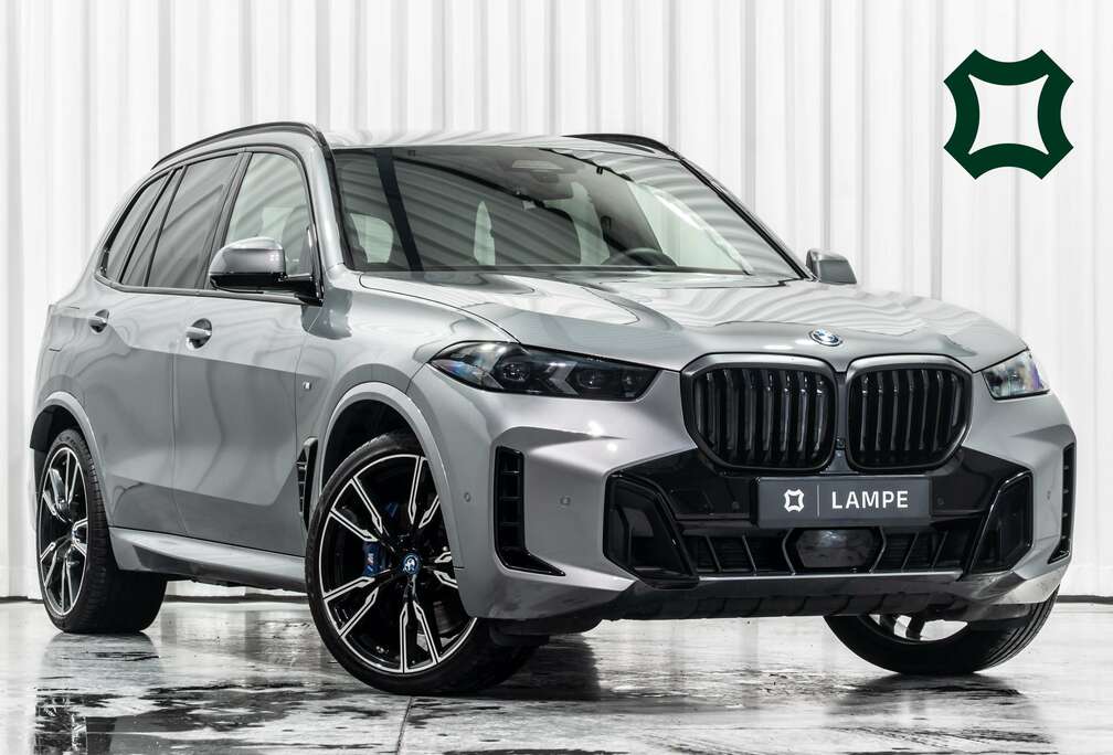 BMW xDrive50e M Sport Massage Harman Kardon Carbon