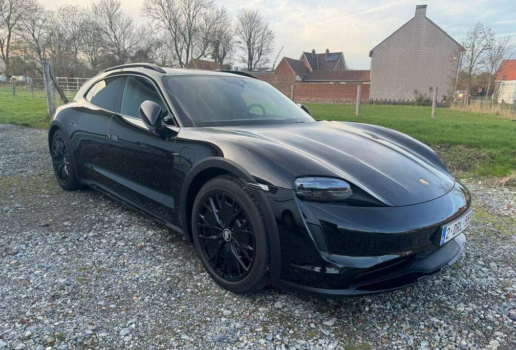 Porsche 4. Cross Turismo perf. battery plus