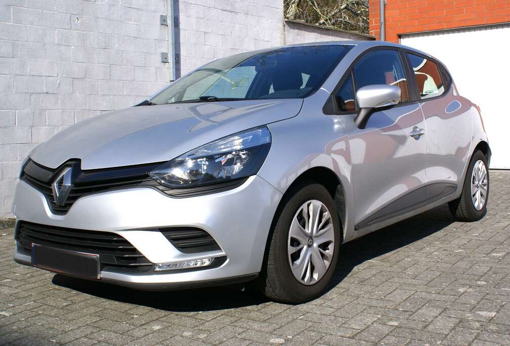 Renault met amper 14.000 kms 1ste eigenaar