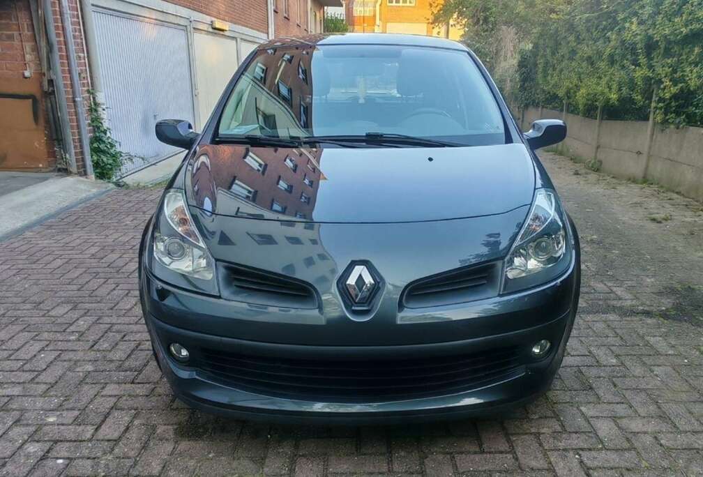 Renault 1.4i 16v Expression