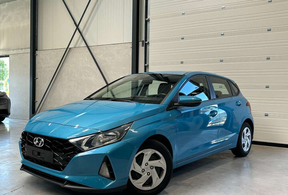 Hyundai 1.0 T-GDi Twist DCT - CarPlay Camera LaneAssist