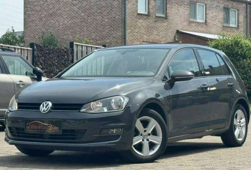 Volkswagen Golf 1.4 TSI Highline - Clim - Semi cuir - GPS - Sièges sport - Sièges massant - Bluetooth - JA 16\