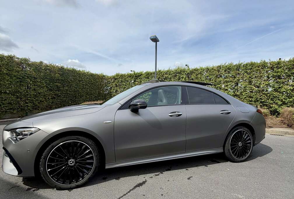 Mercedes-Benz e PHEV AMG Line