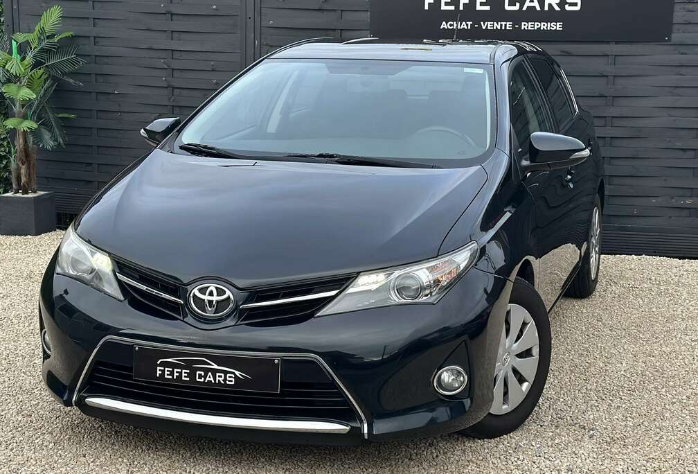 Toyota Auris 1.4 D-4D Dynamic / 1er propriétaire / carne