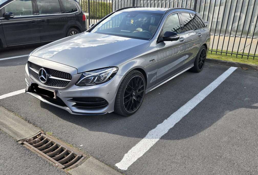 Mercedes-Benz C 43 AMG 4-Matic