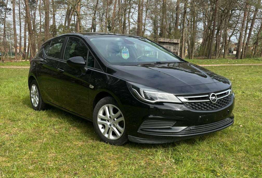 Opel Astra 1.6 CDTi ecoFLEX Cosmo