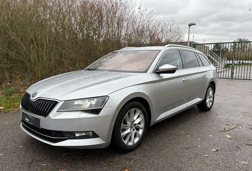 Skoda SW 1.6 CR TDi Style DSG (EU6.2)-Leder*Garantie*DAB