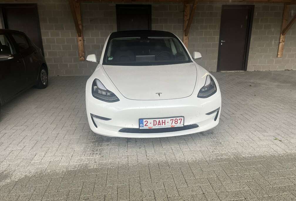 Tesla Model 3 75 kWh Long-Range Dual Motor