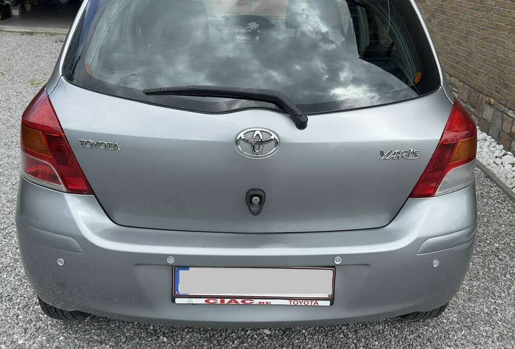 Toyota 1.0i VVT-i